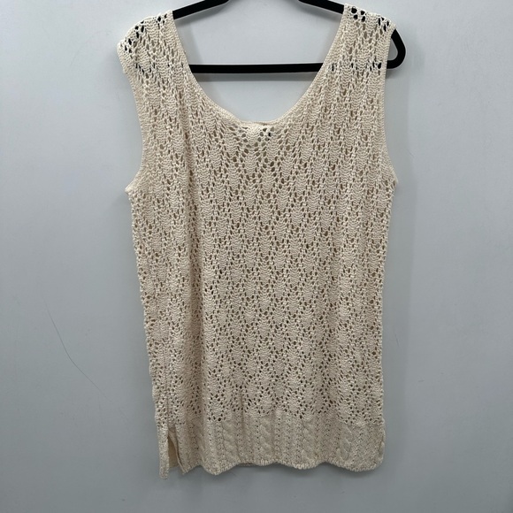 B BRONSON Vintage crotched sleeveless woman's tank. - Picture 2 of 9